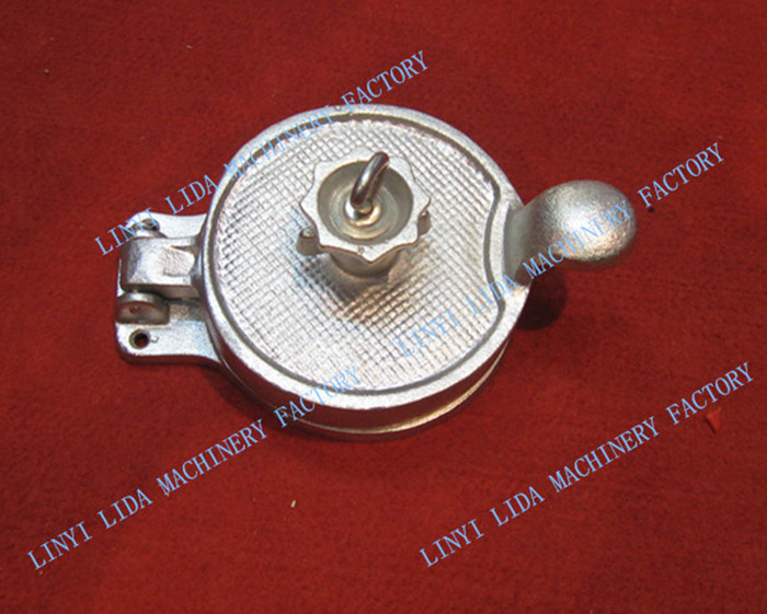 CAST IRON HAMBURGER PRESS